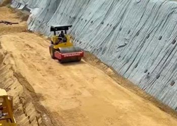 Avanzan obras de estabilización en la vía Cartagena–Barranquilla tras daños por lluvias