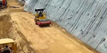 Avanzan obras de estabilización en la vía Cartagena–Barranquilla tras daños por lluvias