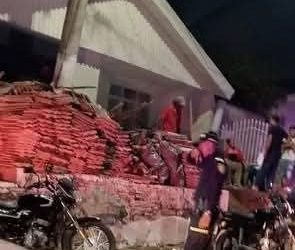 Asesinan a tiros a un hombre en terraza de peluquería en el barrio El Valle, Barranquilla