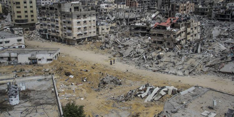 Gaza: Más de 56.400 muertos tras nuevos ataques israelíes