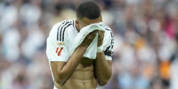 Kylian Mbappé, hospitalizado en Miami