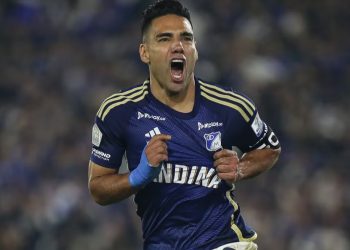 Con gol de Falcao, Millonarios venció a Nacional y se acercó a la final 