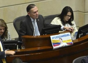 Reforma Laboral avanza: jornada nocturna desde las 7 p.m. y recargo del 100% en domingos y festivos