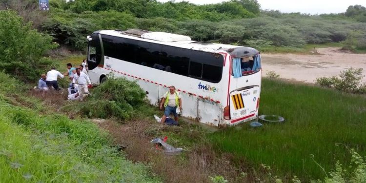 Tragedia en Barú: un muerto y 20 heridos tras accidente de bus con trabajadores de hotel