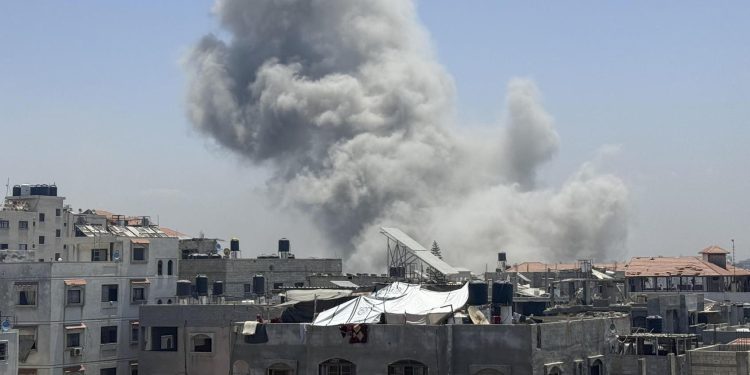 Ataque israelí en la playa de Gaza dejó 21 muertos, entre ellos un periodista