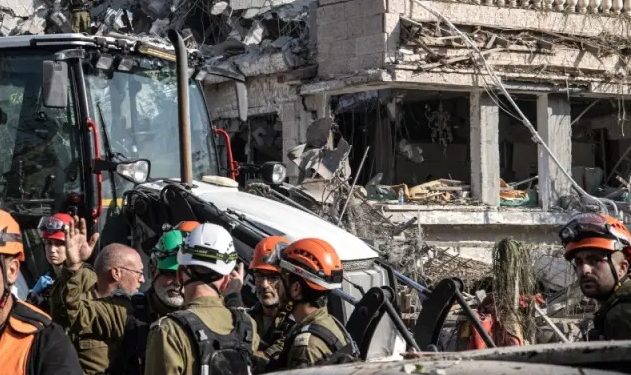 Israel intensifica ataques contra Irán con más de 150 bombardeos