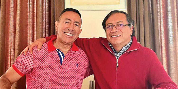 Petro insiste en nombrar al ministro Edwin Palma como presidente de Ecopetrol pese a posibles inhabilidades