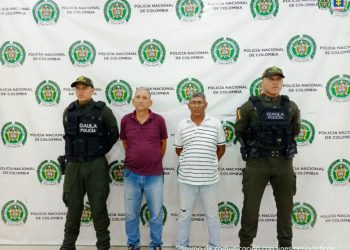 Aseguran a tres hombres por extorsión en Córdoba