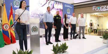 Distrito y empresarios se unen por la seguridad ciudadana con nuevo frente en centros comerciales