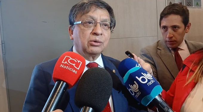 Presidente de la Corte Constitucional, Jorge Enrique Ibáñez, será ponente del decreto que convoca la consulta popular