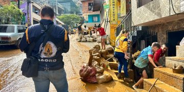 Deslizamiento en Bello deja al menos 8 muertos y 10 desaparecidos