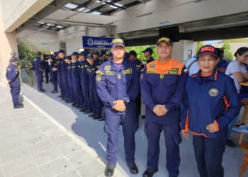 Puerto Mocho: 200 voluntarios limpiaron la playa en el Día de los Océanos