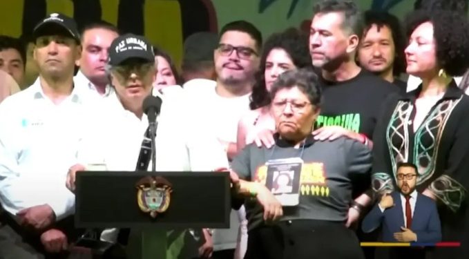 Presidente Petro busca diálogo de paz con ‘Castor’ y Digno Palomino en Barranquilla