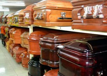 Controversia en el Congreso por proyecto que permitiría “cremación sin fuego” en Colombia