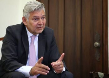 Fenalco analiza acciones legales contra la reforma laboral aprobada por el Gobierno