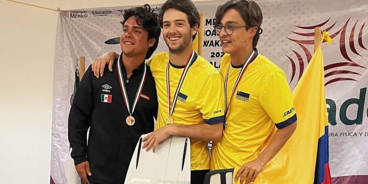 Seis medallas para Colombia en el Latinoamericano de Wakeboard