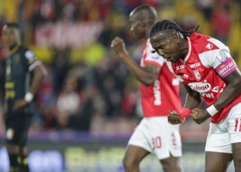 Santa Fe venció a Once Caldas y llega con vida al clásico por la final