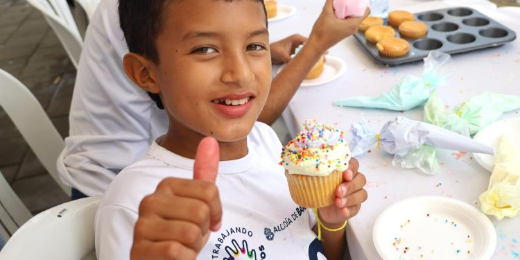 Con la campaña ‘Más das, más quitas’, Barranquilla sigue contrarrestando la mendicidad y el trabajo infantil