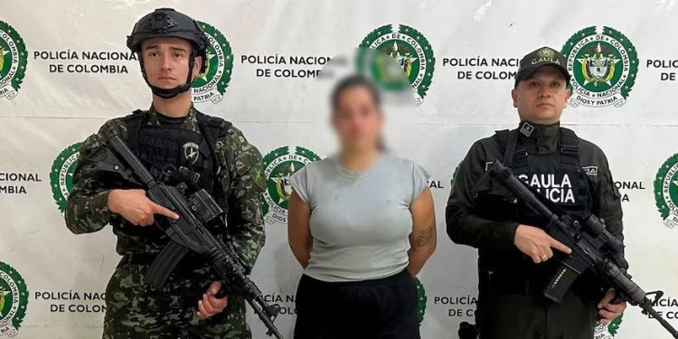 Capturan a mujer que extorsionaba a su examante con amenazas de muerte