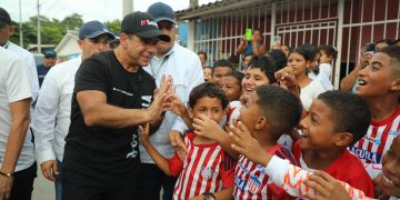 ¡Estrenamos un nuevo parque en el barrio Las Américas! Más alegría y bienestar para nuestra gente: alcalde Char
