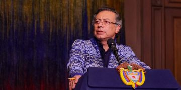 Expresidente de la Corte califica como “error gravísimo” el ‘decretazo’ de Petro