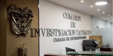 Comisión de Acusación citará a declarar al excanciller Álvaro Leyva por denuncias contra el presidente Petro