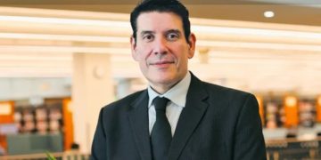 Mauricio Gaona: La consulta popular es solo un distractor; el verdadero objetivo es la asamblea constituyente