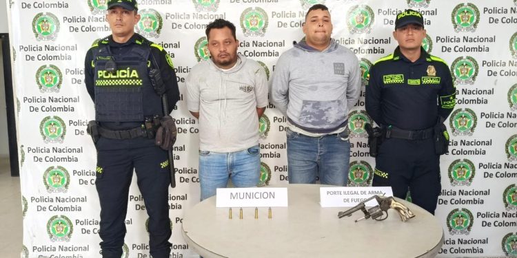 Capturados dos presuntos ladrones tras hurto a entidad financiera en Puerto Colombia