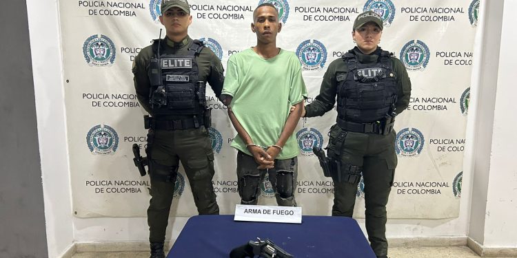 En medio de persecución lo capturan en Malambo con arma de fuego