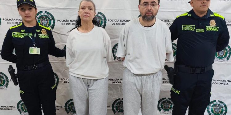 Extraditados desde EE. UU. dos tratantes de personas requeridos por Colombia