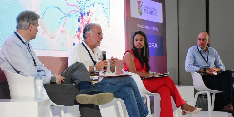 Gobernador Eduardo Verano propone alianza regional para consolidar el Caribe como hub logístico portuario