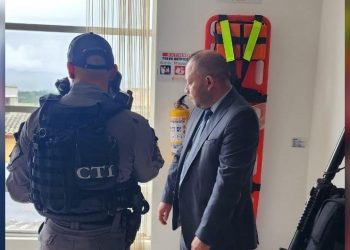 Capturado con fines de extradición un alcalde de Nariño y dos personas más por facilitar la salida de cocaína a EE. UU.