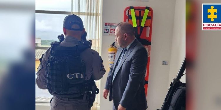 Capturado con fines de extradición un alcalde de Nariño y dos personas más por facilitar la salida de cocaína a EE. UU.