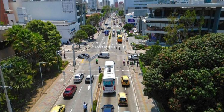 Amplían horario de contraflujo en la carrera 51B en Barranquilla
