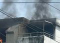 Explosión en conjunto residencial de Villa San Pedro estaría relacionada con sustancias ilícitas, según la Policía