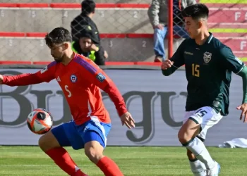 Bolivia venció 2-0 a Chile en El Alto y sueña con volver al Mundial