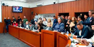 Acuerdo en reforma laboral: microempresas tendrán alivios temporales en pago de recargos