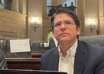 Avanza investigación por atentado a Miguel Uribe: entregan pruebas clave a la Fiscalía