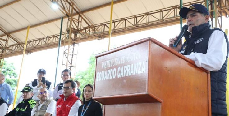 “En la Procuraduría no podemos permitir que nos salgamos de los carriles que señala la Constitución”, Procurador General, Gregorio Eljach Pacheco