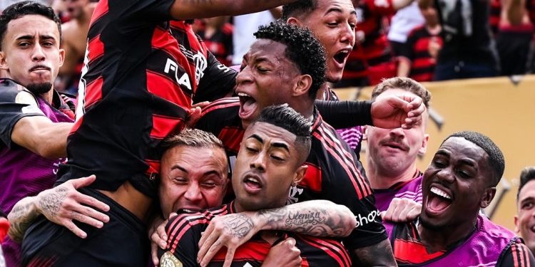 Flamengo remonta y vence al Chelsea