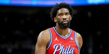 Joel Embiid rompe el silencio: “Sé quién traicionó al equipo, pero no lo diré”
