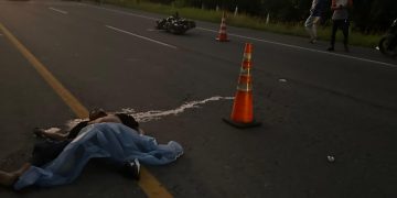 Una madrugada trágica: joven motociclista muere en accidente en vía Las Flores – La Playa