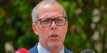 Transición tranquila en trámite de pasaportes: Imprenta Nacional y firma portuguesa asumen proceso