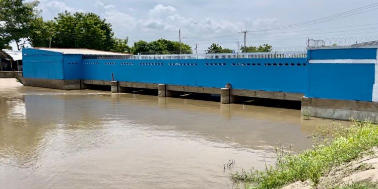 Gobernación del Atlántico declara calamidad pública por niveles del río Magdalena y el Canal del Dique