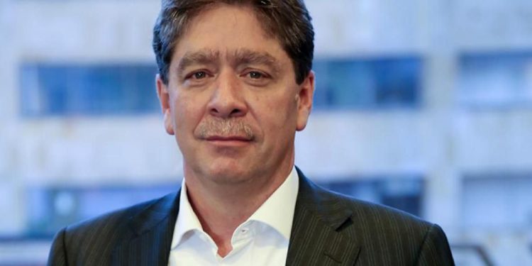 Bruce Mac Master: “El fracaso del FOMAG demuestra que la reforma a la salud llevará al país al caos”