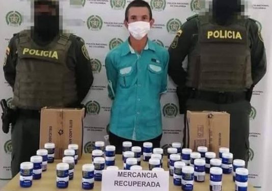 Capturan a hombre por robar 40 desodorantes Yodora en Corozal: dijo que eran “para uso personal”