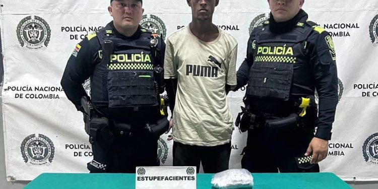 Cae sujeto con más de 500 dosis de marihuana en el barrio Las Malvinas, Barranquilla