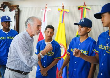 Gobernación del Atlántico reafirma su respaldo a jóvenes beisbolistas que representarán a Colombia en torneo mundial