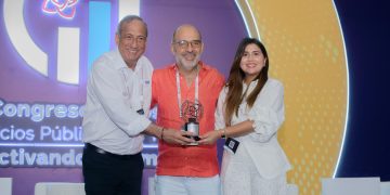 Triple A recibe Premio Andesco 2025 por su programa ‘Becas para la Vida’