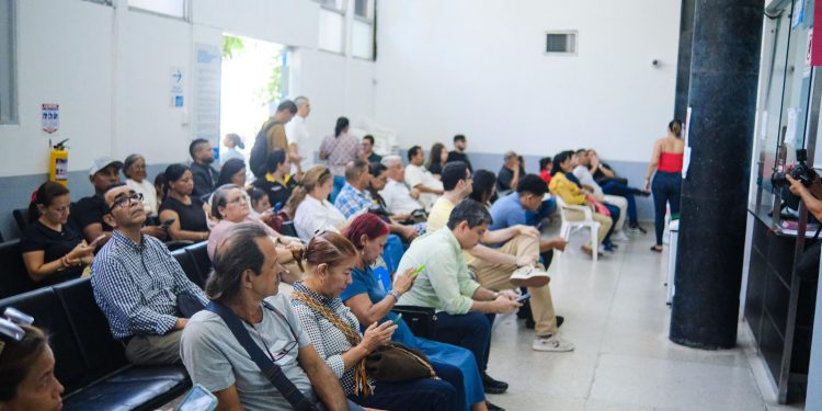 Aumenta capacidad de atención en la Oficina de Pasaportes del Atlántico: 500 citas diarias